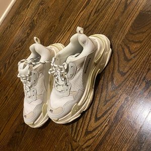 Balenciaga Tripple S White